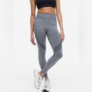 Seamless shaping sports leggings